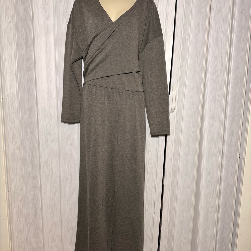NWT- Express Women’s Luxe Lounge Long Sleeve Surplice Wide Leg Jumpsuit sz XL - Picture 3 of 14